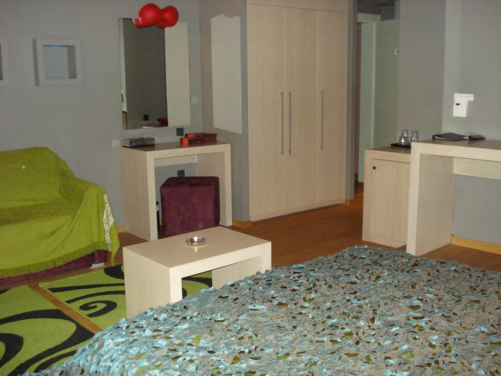Hotel Koziakas Eláti 部屋 写真