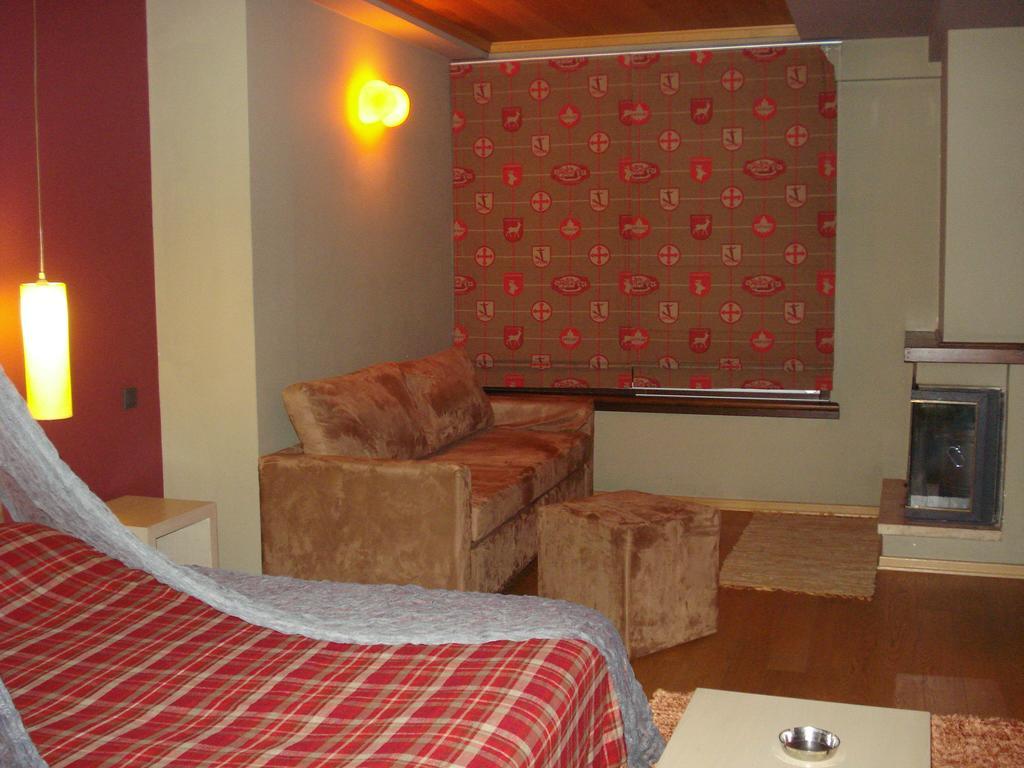Hotel Koziakas Eláti 部屋 写真
