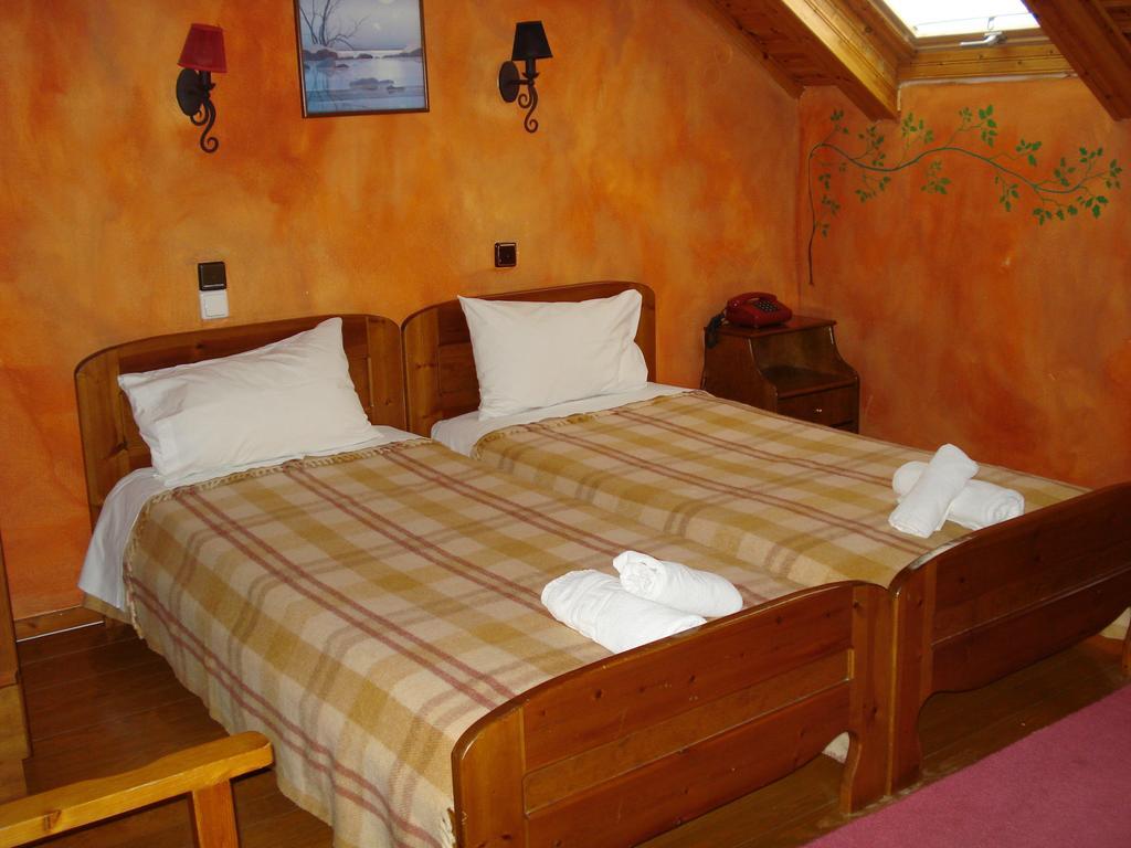 Hotel Koziakas Eláti 部屋 写真