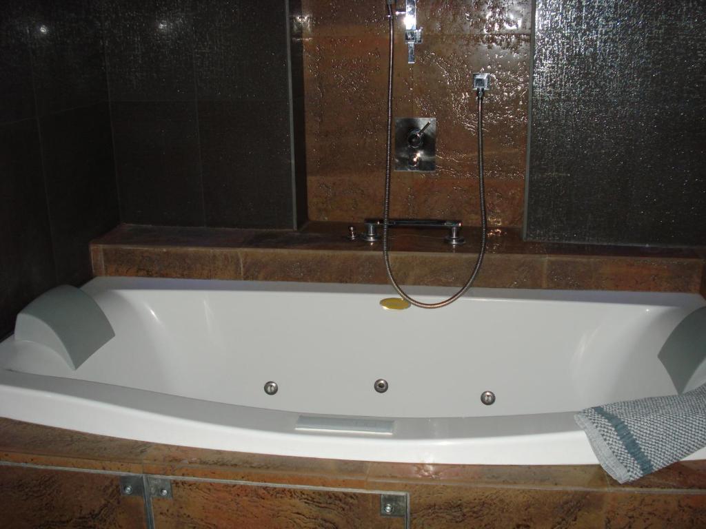 Hotel Koziakas Eláti 部屋 写真